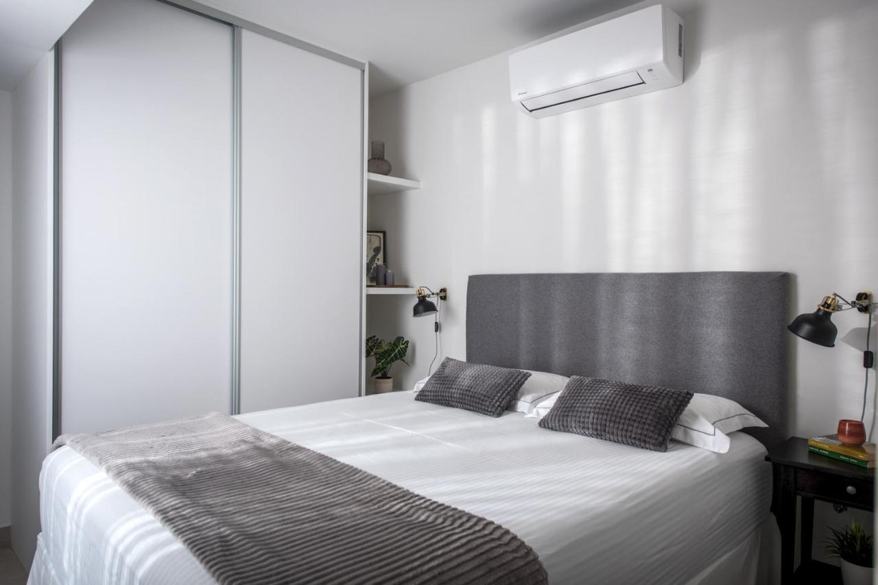Athinais Grey Appartement