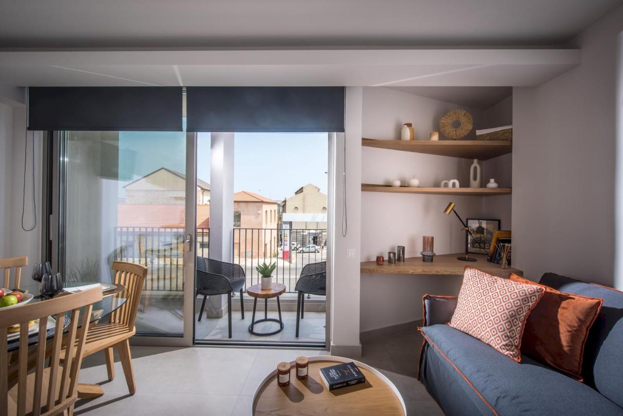 Athinais Grey Appartement